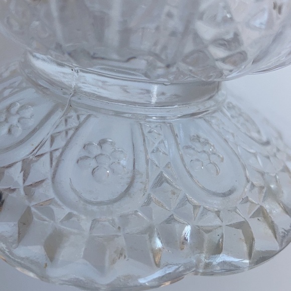 Vintage Avon bathroom apothecary glass scalloped footed bowl dish daisy pattern - Picture 4 of 9